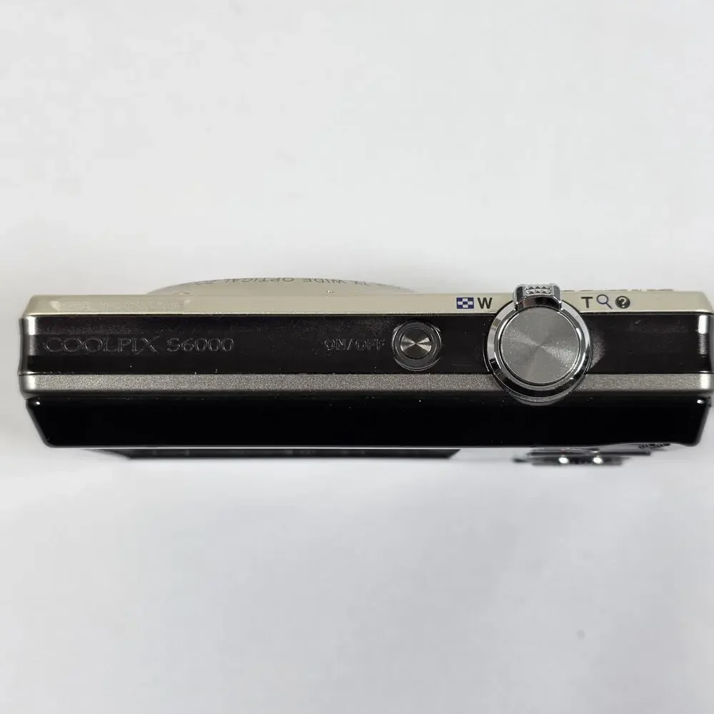Nikon Coolpix S6000 14.2MP Digital Camera Silver w/7x Zoom Bundle Tested